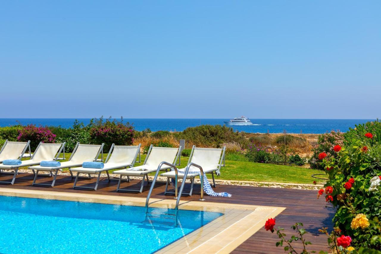 Protaras Beachfront Villa Alia Exterior photo