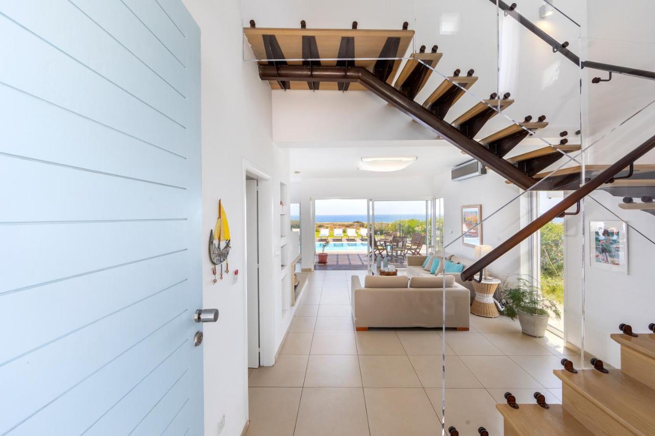 Protaras Beachfront Villa Alia Exterior photo