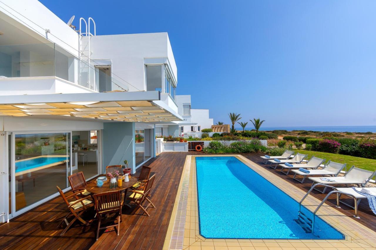 Protaras Beachfront Villa Alia Exterior photo