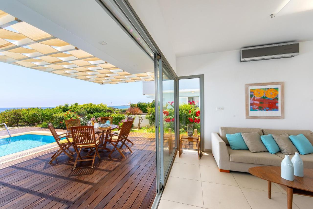 Protaras Beachfront Villa Alia Exterior photo