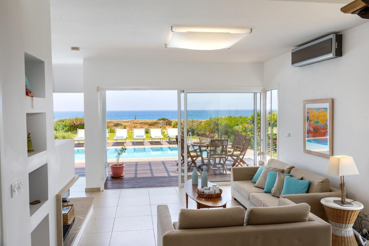 Protaras Beachfront Villa Alia Exterior photo