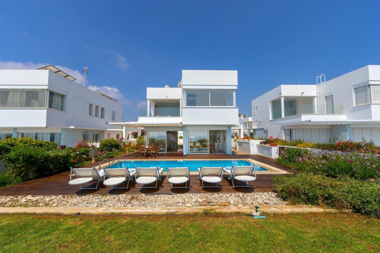Protaras Beachfront Villa Alia Exterior photo