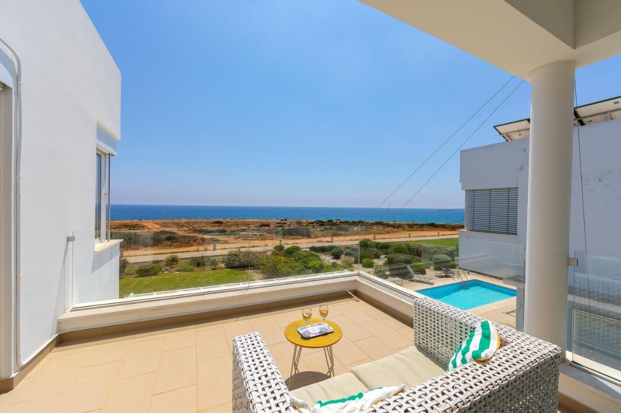 Protaras Beachfront Villa Alia Exterior photo
